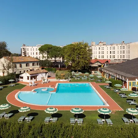 Federico Ii Hotel 4*