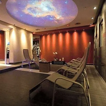 Federico Ii Hotel 4*