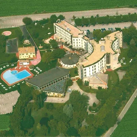 Hotel Federico Ii